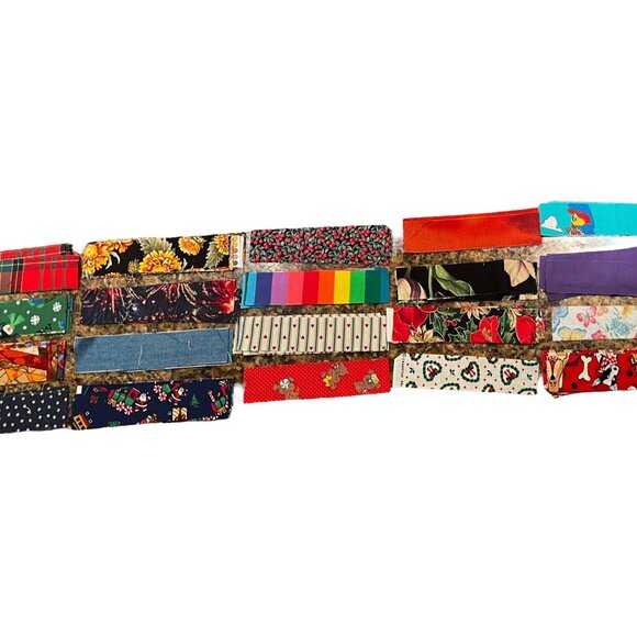 Lot of 78 Quilt Strips 6.5” x 1.5” Vintage Floral Christmas Dogs Plaid Tweetie - Picture 1 of 9